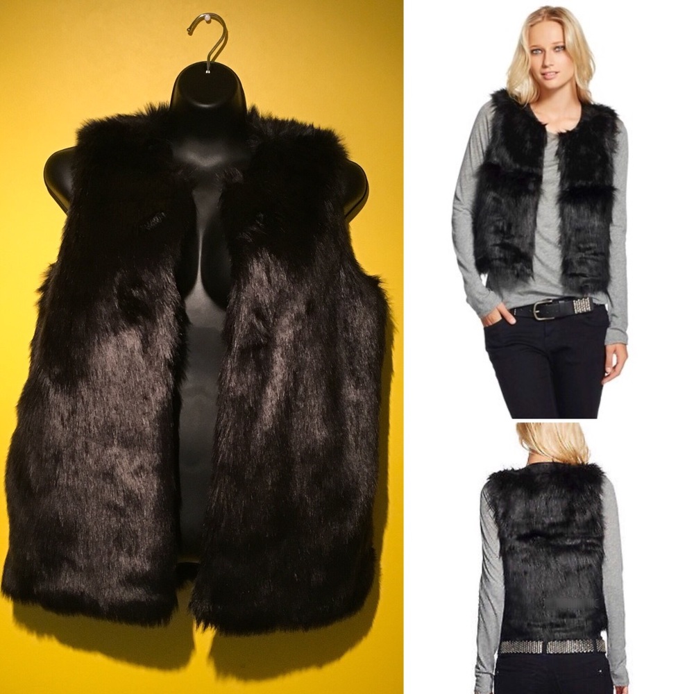 🦋Cropped Faux Fur Vest🦋